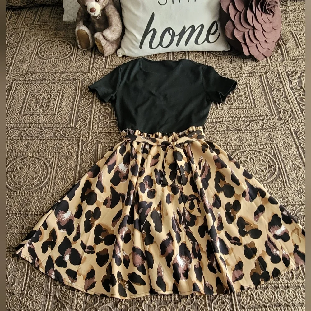 SHEIN LUNE Leopard Print Belted Dress | Size Small | NWOT - Picture 2 of 3